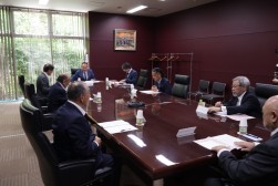 株主総会の様子