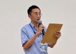 電算課の森田課長が当時の企画を紹介
