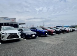レクサスコーナーに多数の出品
