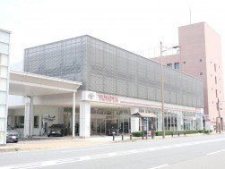 京都トヨタ本社店