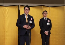 全国ＭＶＰに輝いたトータス木村常務のあいさつ