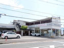 【店舗外観】乙訓ホンダ　Ｈｏｎｄａ Ｃａｒｓ 乙訓 向日店