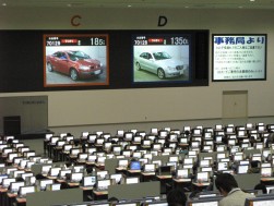 希少な良質車が買える「ヤナセコーナー」（13日）