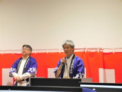 藤野会場長があいさつを述べた