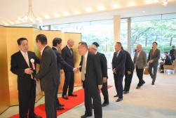 来賓、会員、関係者、約３００名が出席