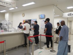 多くの来場で賑わった