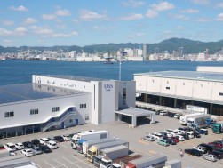 ２１周年を迎えたUSS神戸会場