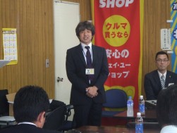 セミナー前に挨拶を行う中村充良JU長野青年部会長