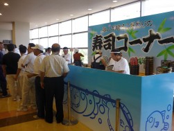 毎回行列ができる寿司コーナー