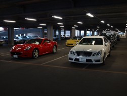 高年式、また最高級の輸入車も