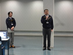 挨拶を行う池田浩照会場長（右）（ユー・エス・エス／常務）