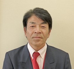 記録更新のキーワードは「お客様満足第一」と語る岡武人会場長