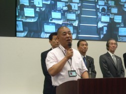 挨拶を行う金子昇ＪＵ東京理事長