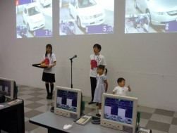 2012年8月ちびっ子会場長任命式・４代目ちびっ子会場長中谷天音（なかたにあまね）ちゃん