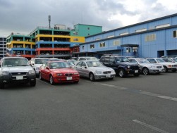良質車が並ぶＵＳＳ横浜会場