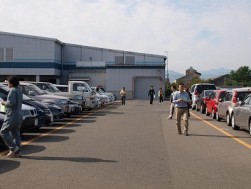 豊富な良質車の集荷に熱心な下見
