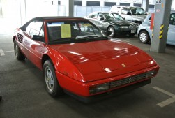 「輸入車コーナー」に出品のフェラーリ