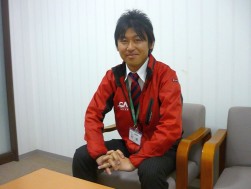 抱負を語る杉浦弘将新副会場長
