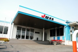 ４月より事務局職員・社員主導のオークション運営に切り替わったＪＵ奈良ＡＡ