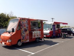 無料チケットが提供された屋台サービス
