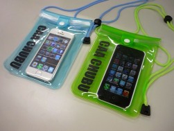 オリジナル防滴スマホホルダー