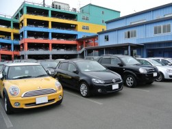 ＵＳＳ横浜に並ぶ良質車