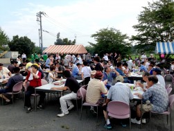 黄門祭りイベントを堪能する会員