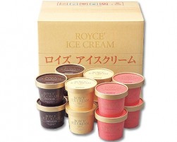 原材料にこだわり、丁寧につくり上げたアイスクリーム３種類の12個セット。チョコレート・ミルク・ストロベリー味を用意。