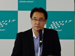 開催趣旨説明を行う経済産業省自動車課前田泰宏課長