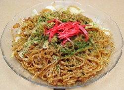 落札賞は１台以上で静岡名物富士宮やきそば３セット