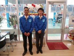 宮武渉店長（左）と竹田栄治氏