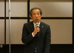 高谷昭彦小売振興委員長の挨拶