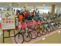 豪華賞品の各種スポーツ用品