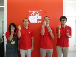 アップル守山店のスタッフ