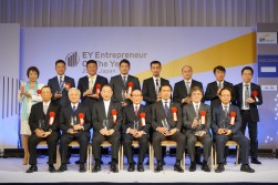 アクセラレーティング部門のファイナリスト