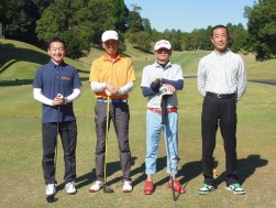 写真一番右が今大会優勝者の高田信二さん（高田自動車）