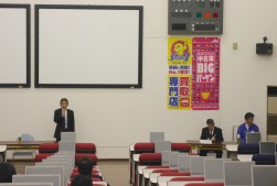 松本副会長が講習会に先立ち、挨拶を述べた