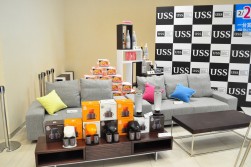 ダーツゲームで提供された豪華賞品