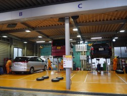 完全予約制の短時間車検でビジネスモデルを確立