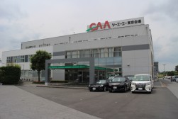 入り口横に並ぶ良質車