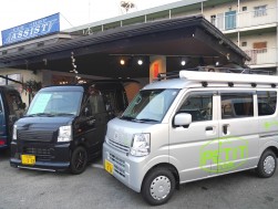 新・旧エブリイバンのデモカーを店頭展示