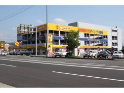 カーセブンＭＥＧＡ福井店