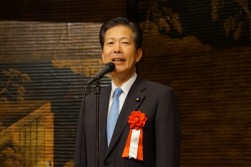 祝辞を述べる山口那津男公明党代表