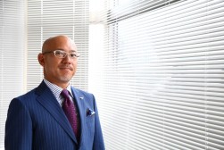ビィ・フォアード 山川博功社長