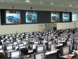 ABレーン「ラビット・買取車」 CDレーン「ヤナセ輸入車」