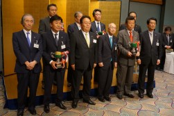 金融事業表彰総合実績部門（1位：JU愛知、2位：JU埼玉、3位：JU大阪）、総合伸張率部門（1位：JU京都、2位：JU福井、3位：JU徳島）