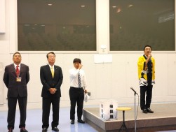 馬場青年部会長が会員への謝辞を述べた