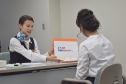 女性フロントが活躍する受付応対