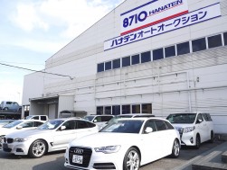 プレミアム輸入車など、高額車出品も底堅い