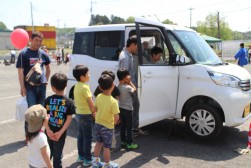 「自動車整備体験！」の様子